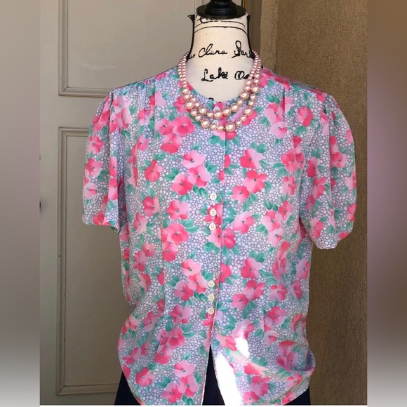 Vintage button up blouse - Picture 3 of 3